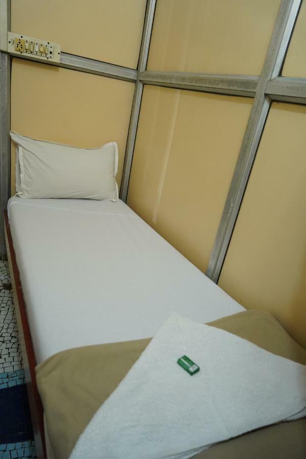 Sharda Residency Hotel Mumbai Exterior foto